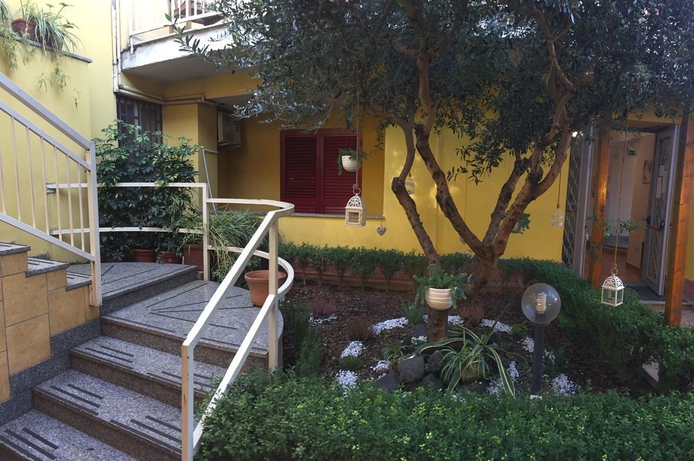 Albergo Del Pino Cercola Esterno foto