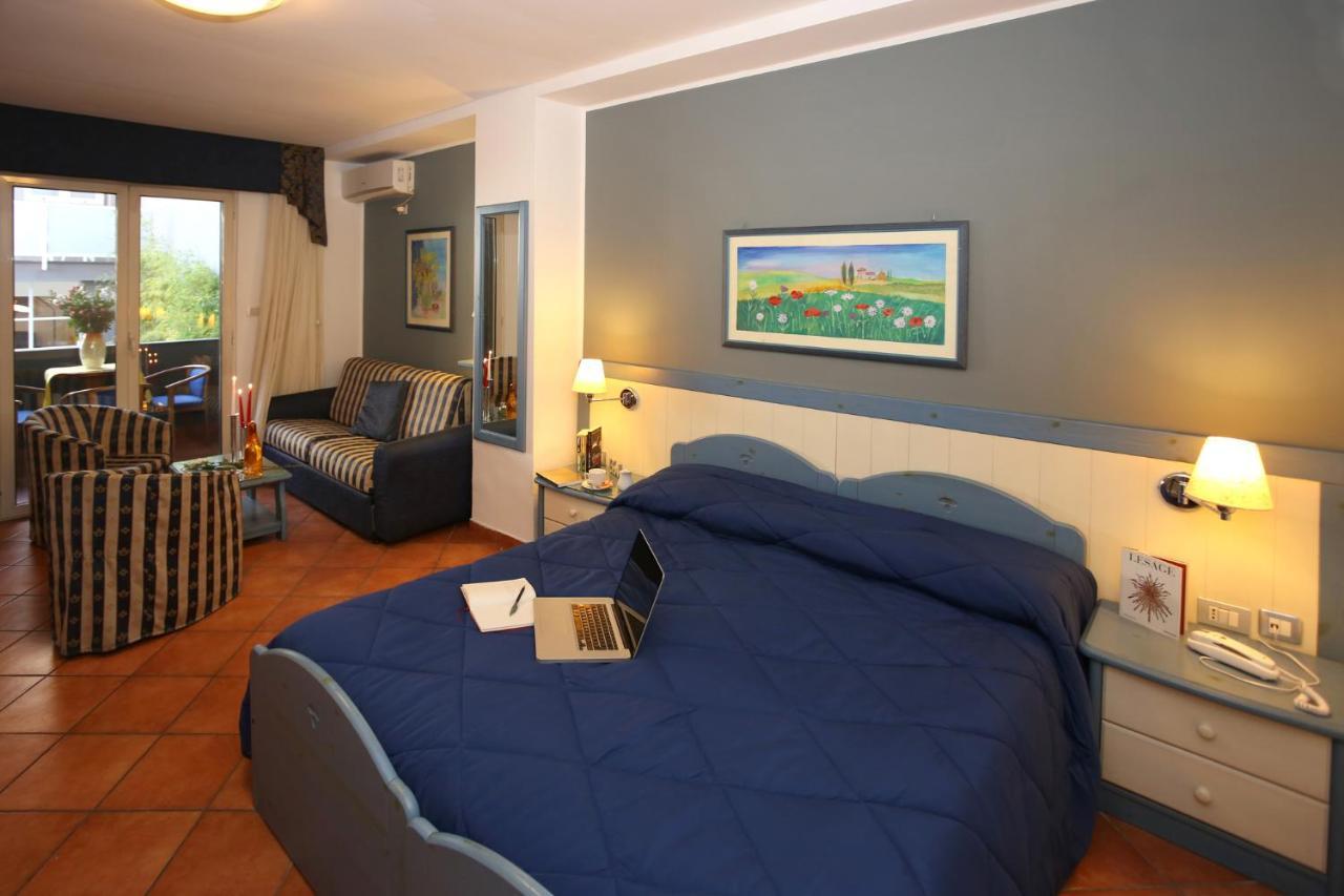 Albergo Del Pino Cercola Esterno foto