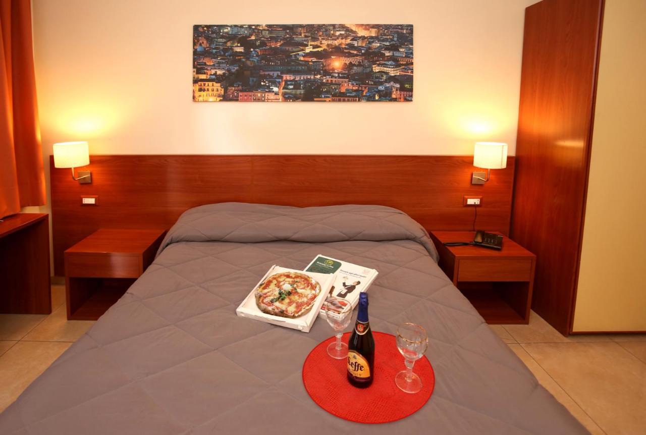Albergo Del Pino Cercola Esterno foto