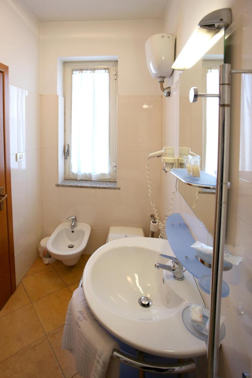 Albergo Del Pino Cercola Esterno foto