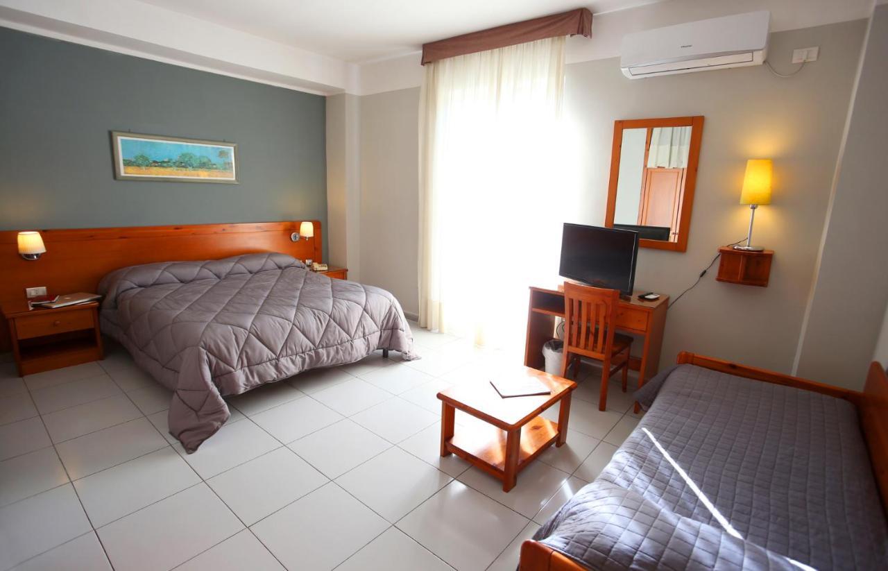 Albergo Del Pino Cercola Esterno foto